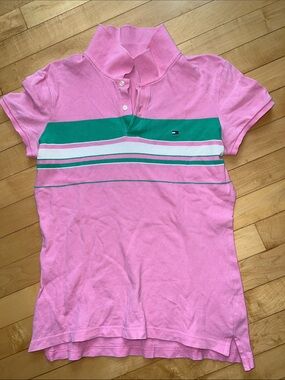 Polo-style short sleeve top